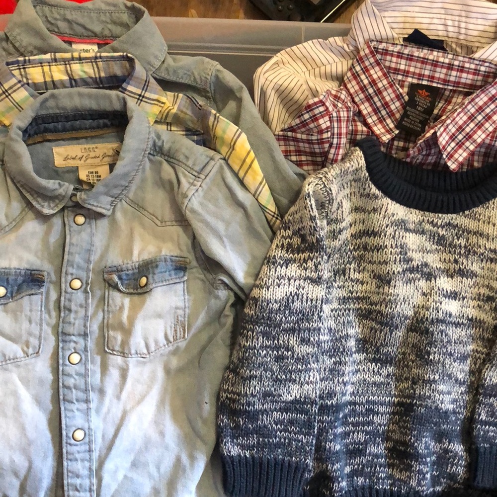 5 log sleeve button downs & one pullover sweater